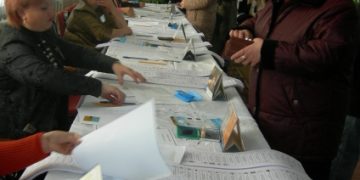Raportul final al observatorilor Promo-LEX trasează recomandări de îmbunătăţire a procesului electoral