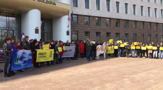 Acțiune Publică – Im(p)unitatea parlamentară nu este o vacă sacră!